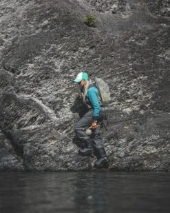 Simms Women's G3 Stockingfoot Wader -Fishpond Store pdp ws g3 guide stockingfoot 1800x2250 1680x 8c23d31c 93a1 436b addf ce686ed18776